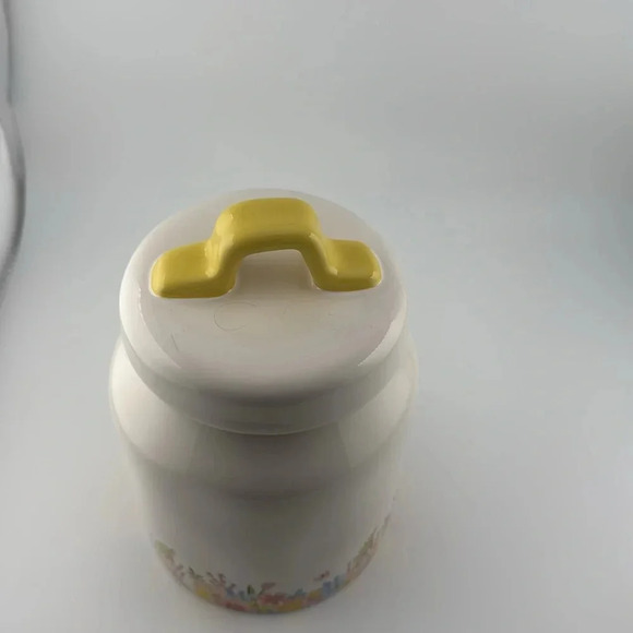 💥Rae Dunn Spring/Floral/Flowers Sugar Ceramic Canister Food storage w/lid 8” - Picture 7 of 14
